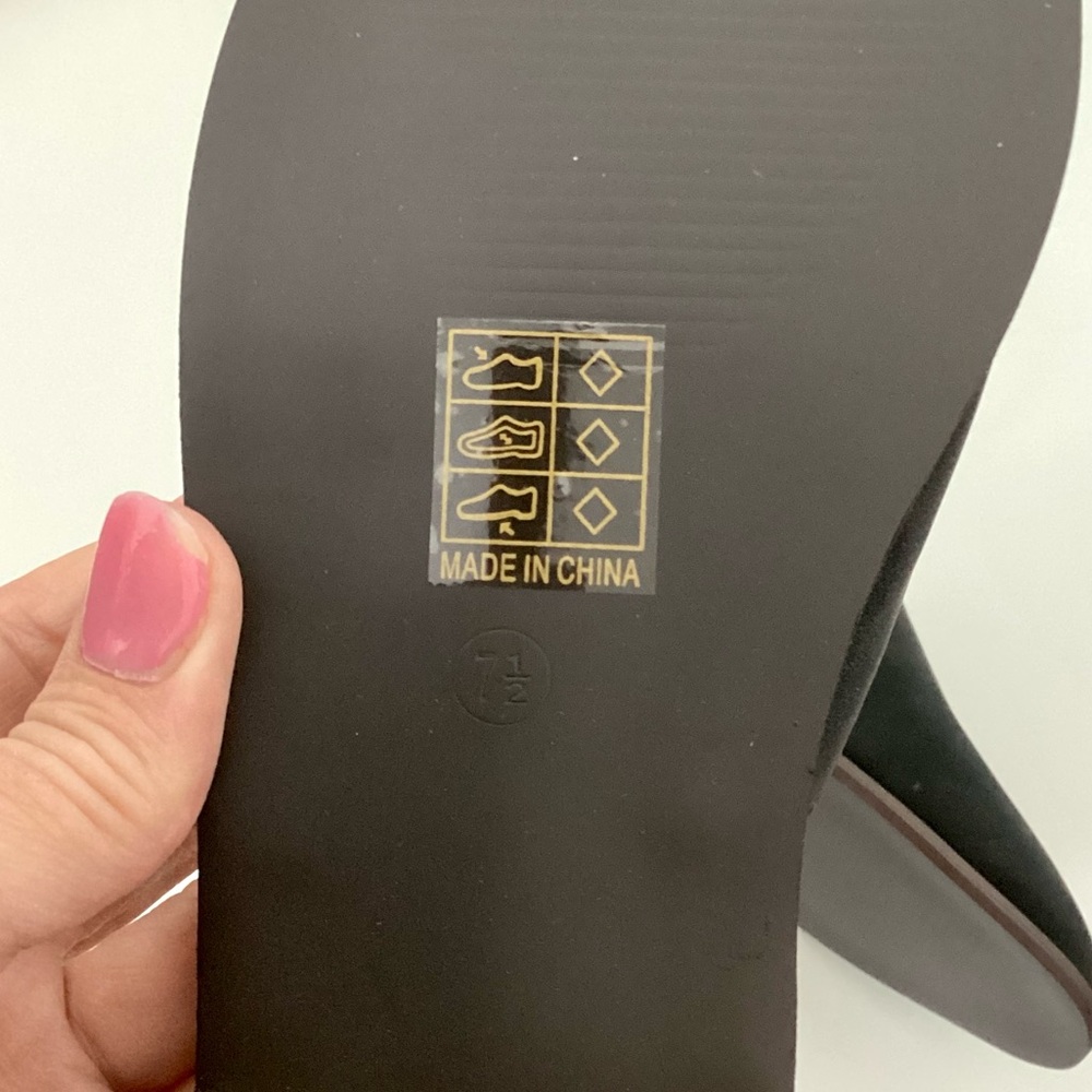 \Journee Collection\• NWT Loreta Flat - Picture 10 of 12